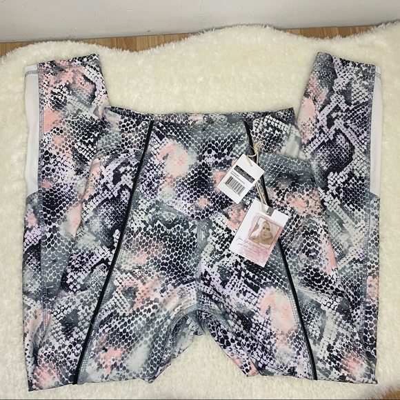 NEW Jessica Simpson Workout Running Leggings XS - Picture 2 of 13